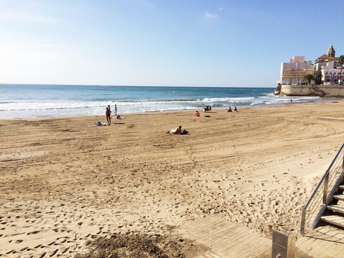 Love Sitges & Beach Kültér fotó